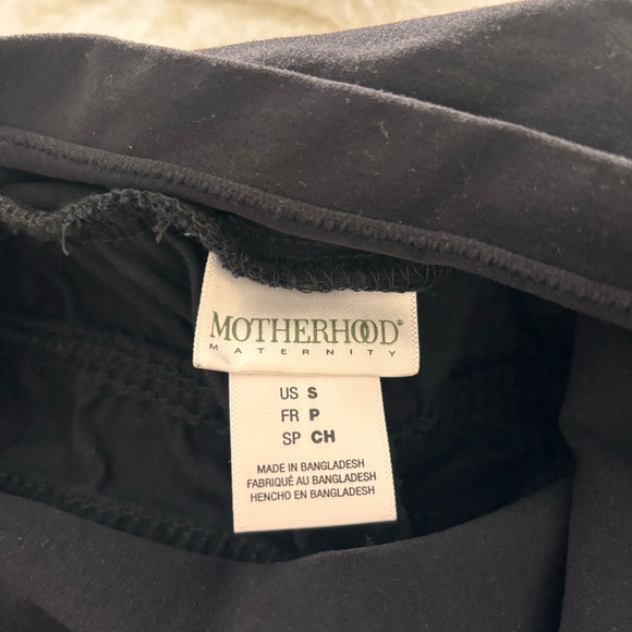 Motherhood Maternity Shorts in Black Size Small NEW Cotton Stretch Belly Band - Picture 7 of 11